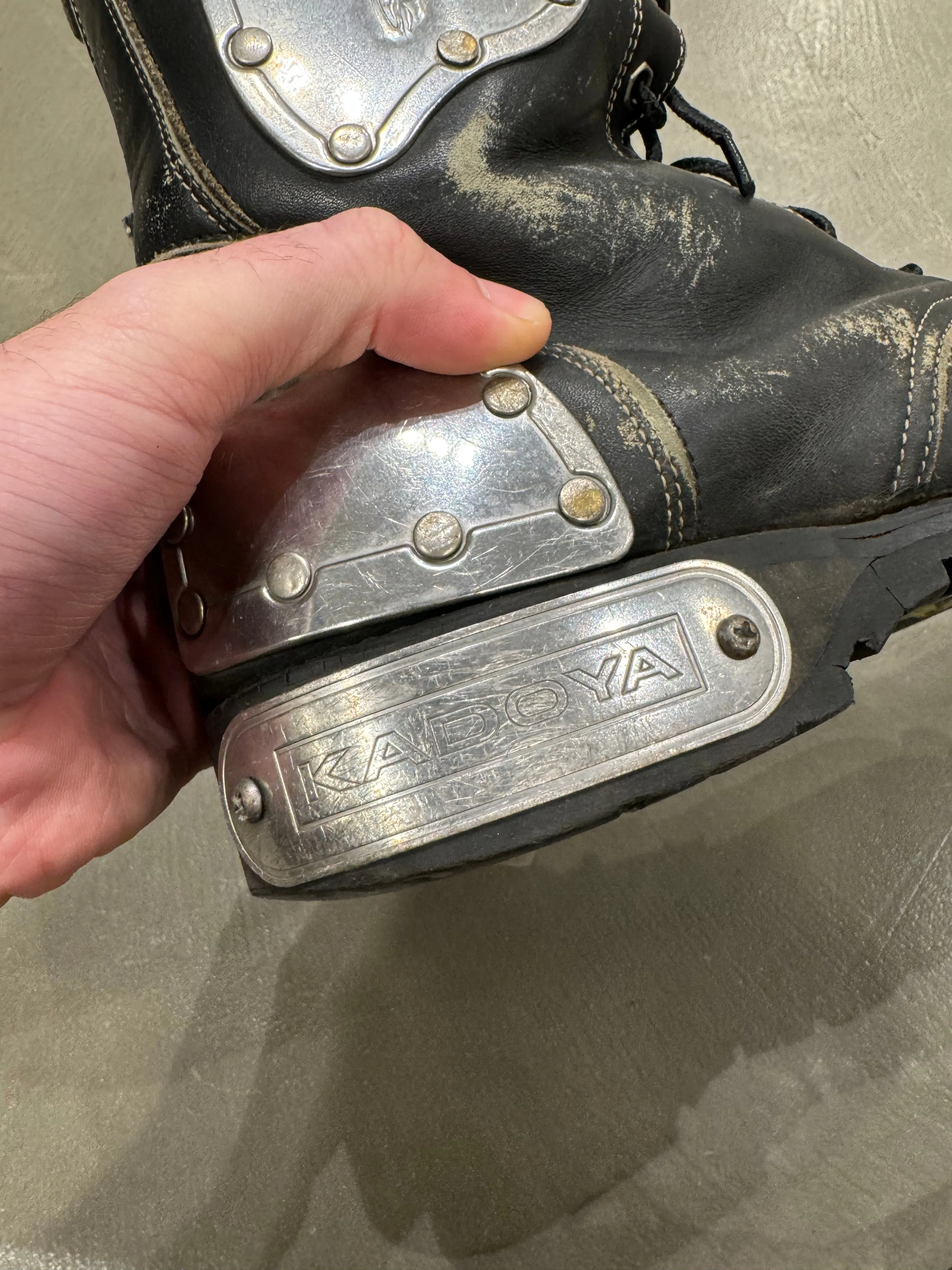 1990s Kadoya hammer reinforced boots