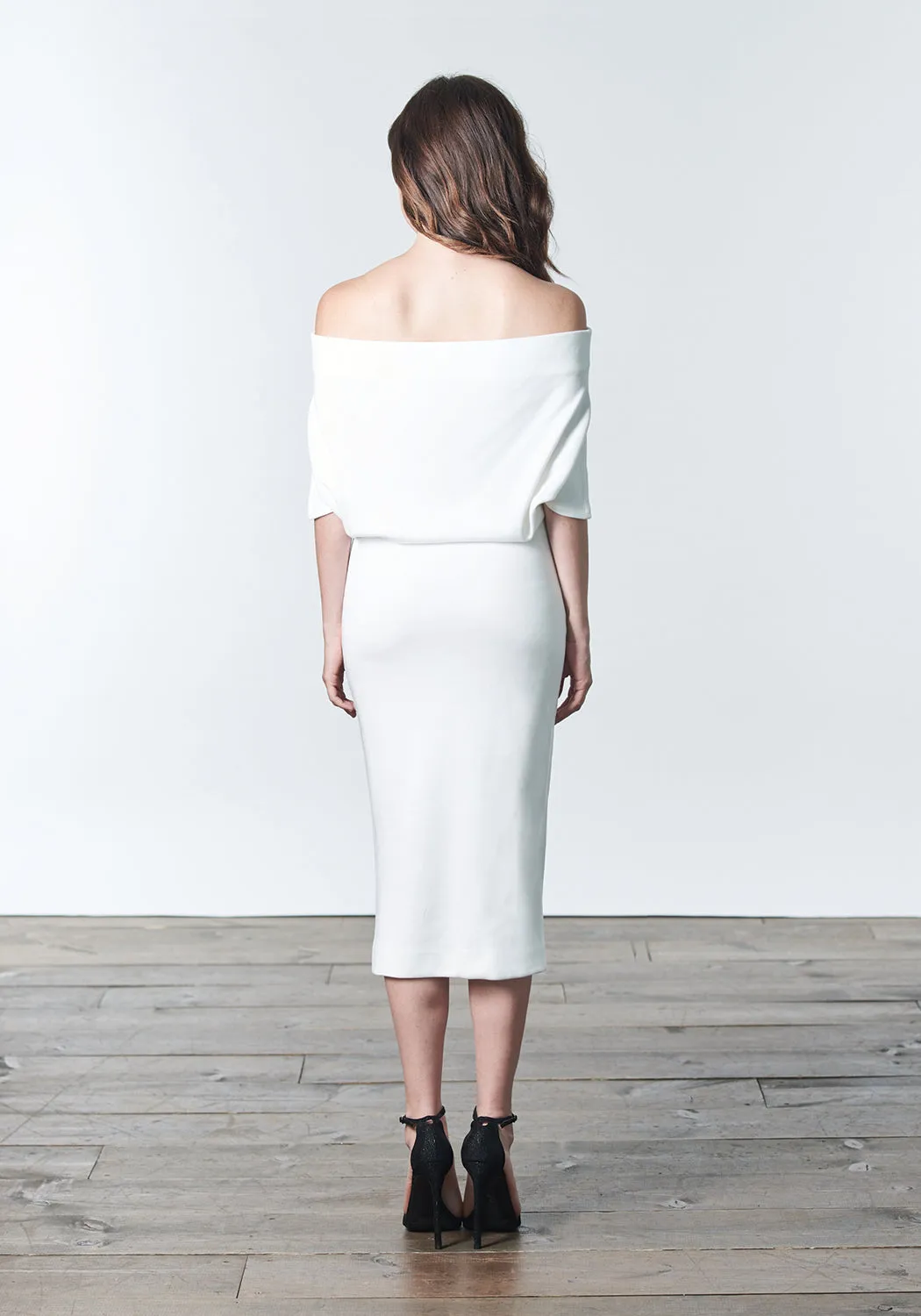 ALEXI Off-the-shoulder Ecru Knit Dress