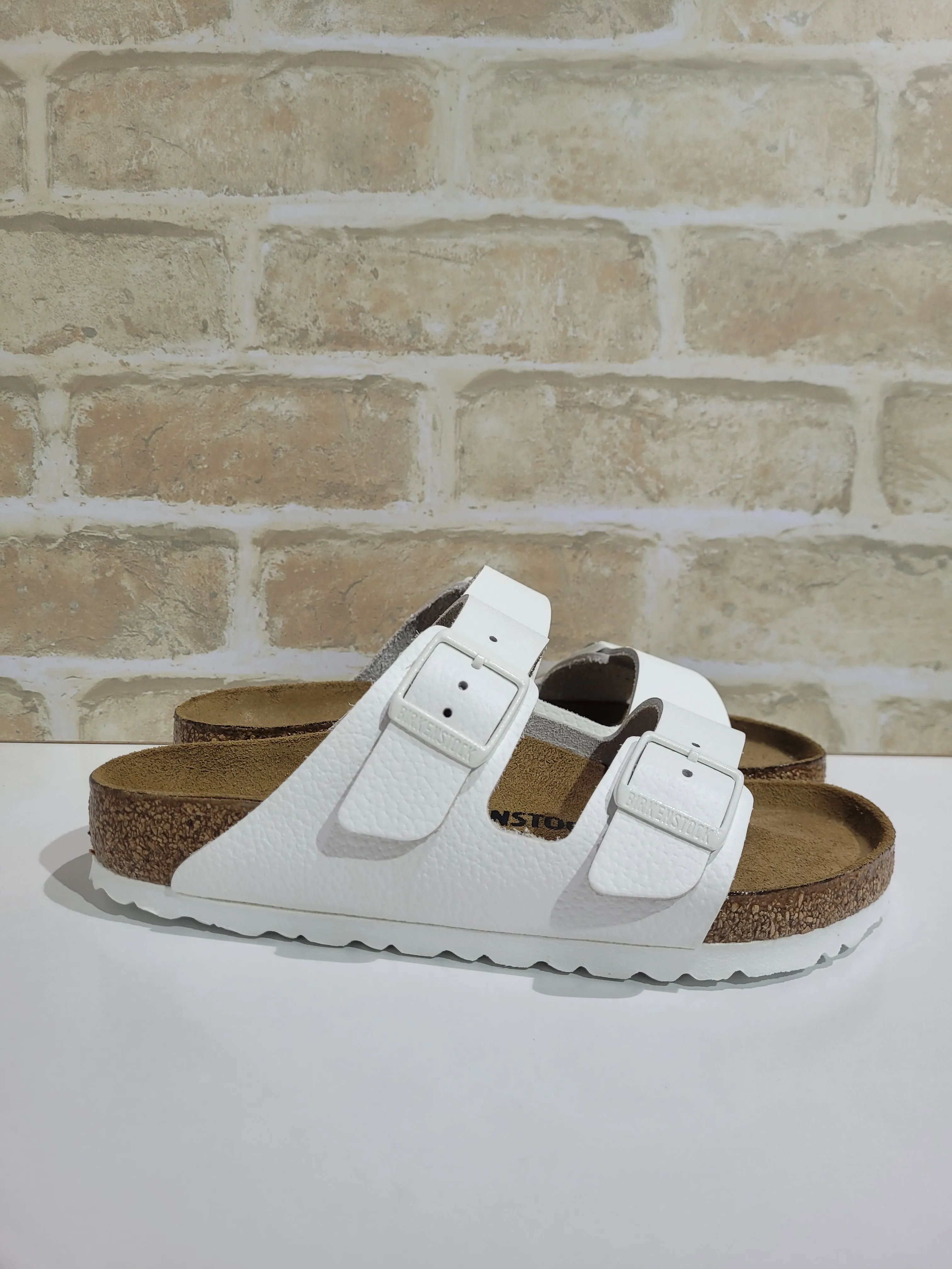 Arizona White Leather By Birkenstock