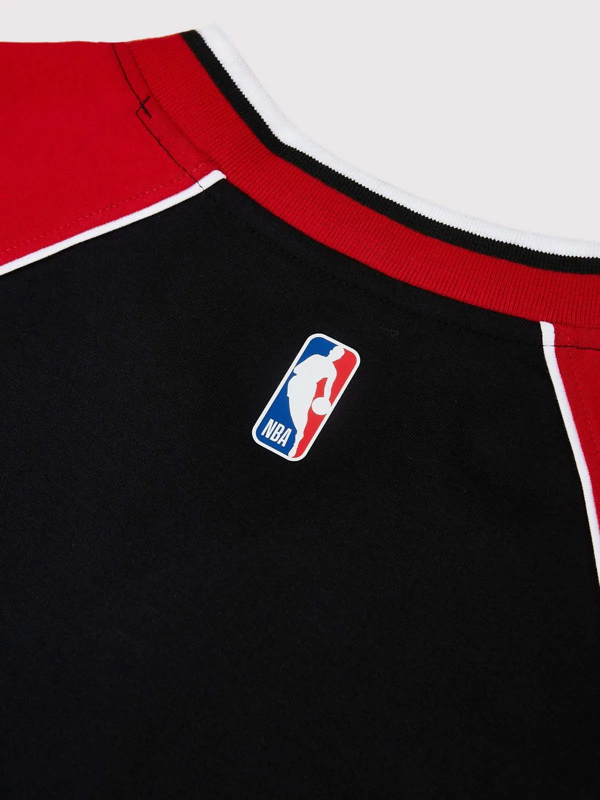 Chicago Bulls Contrast Colour Oversized T-Shirt