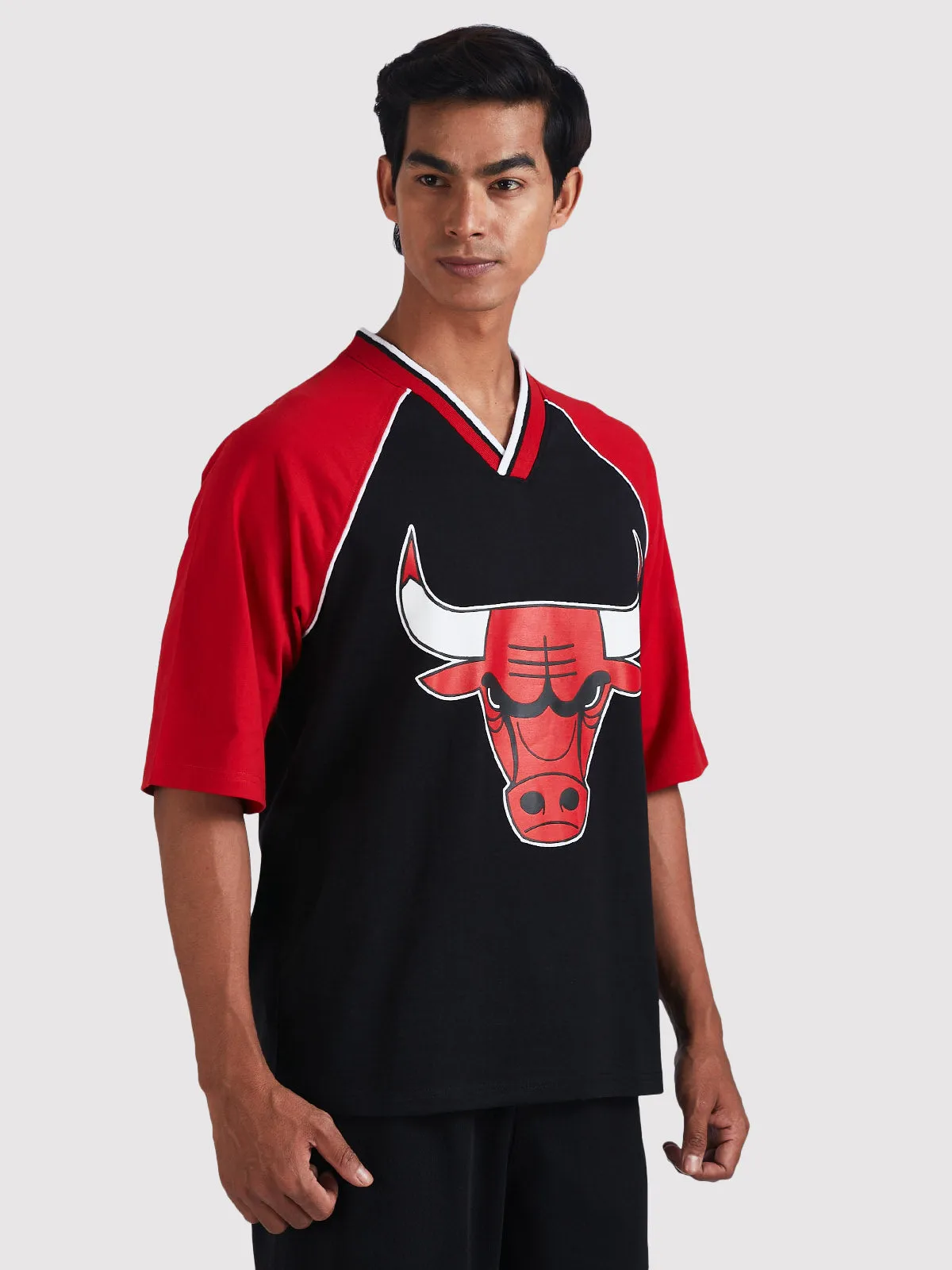 Chicago Bulls Contrast Colour Oversized T-Shirt