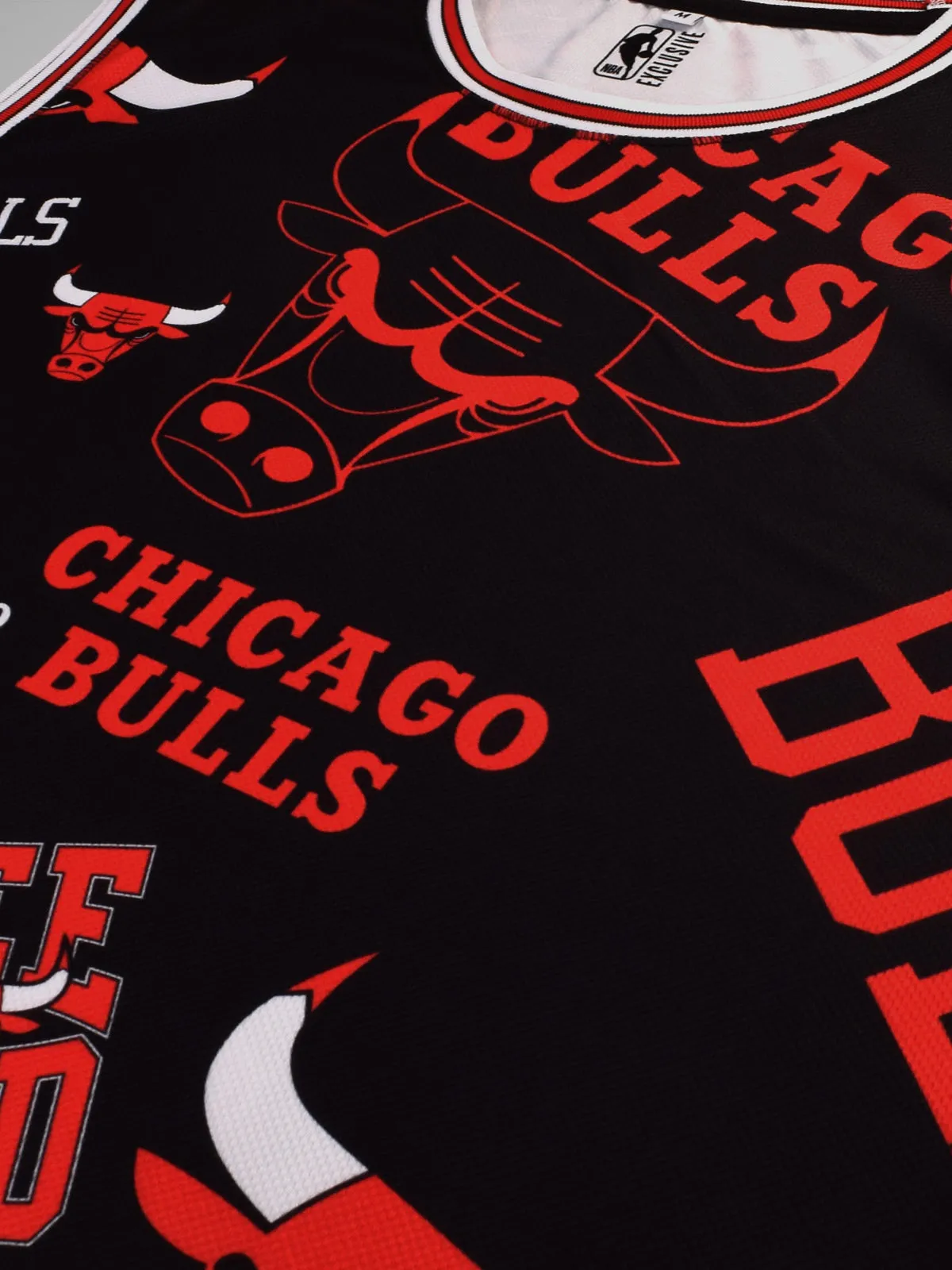 Chicago Bulls: Logo Mash Sleeveless Jersey