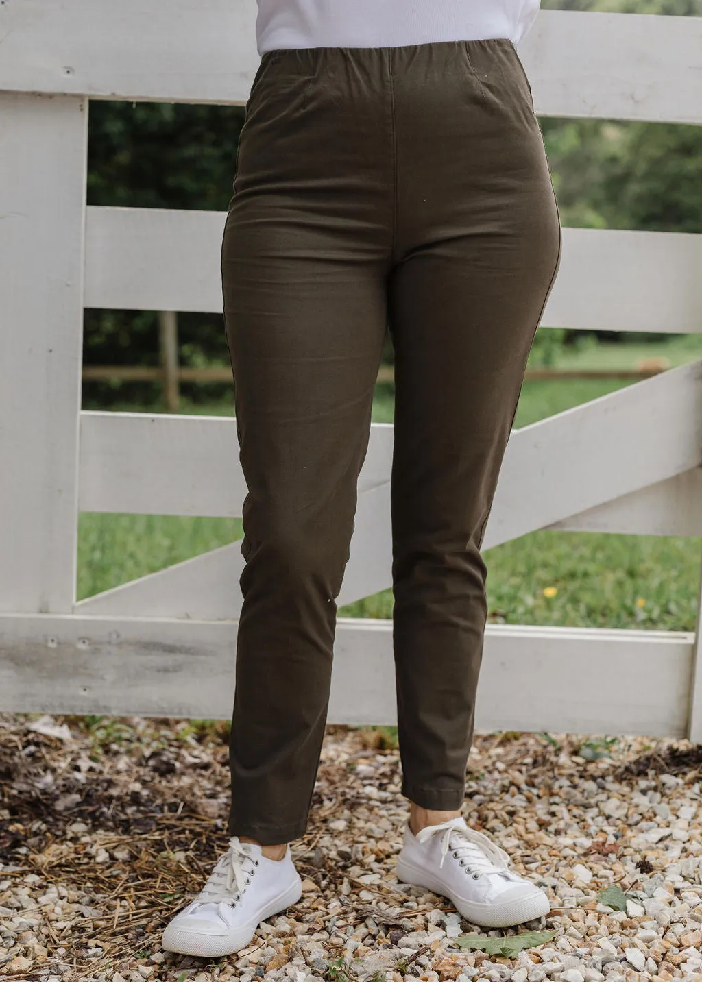 Goondiwindi Cotton 97% Cotton 3% Spandex Elastic Waist Pant - 2 Colours