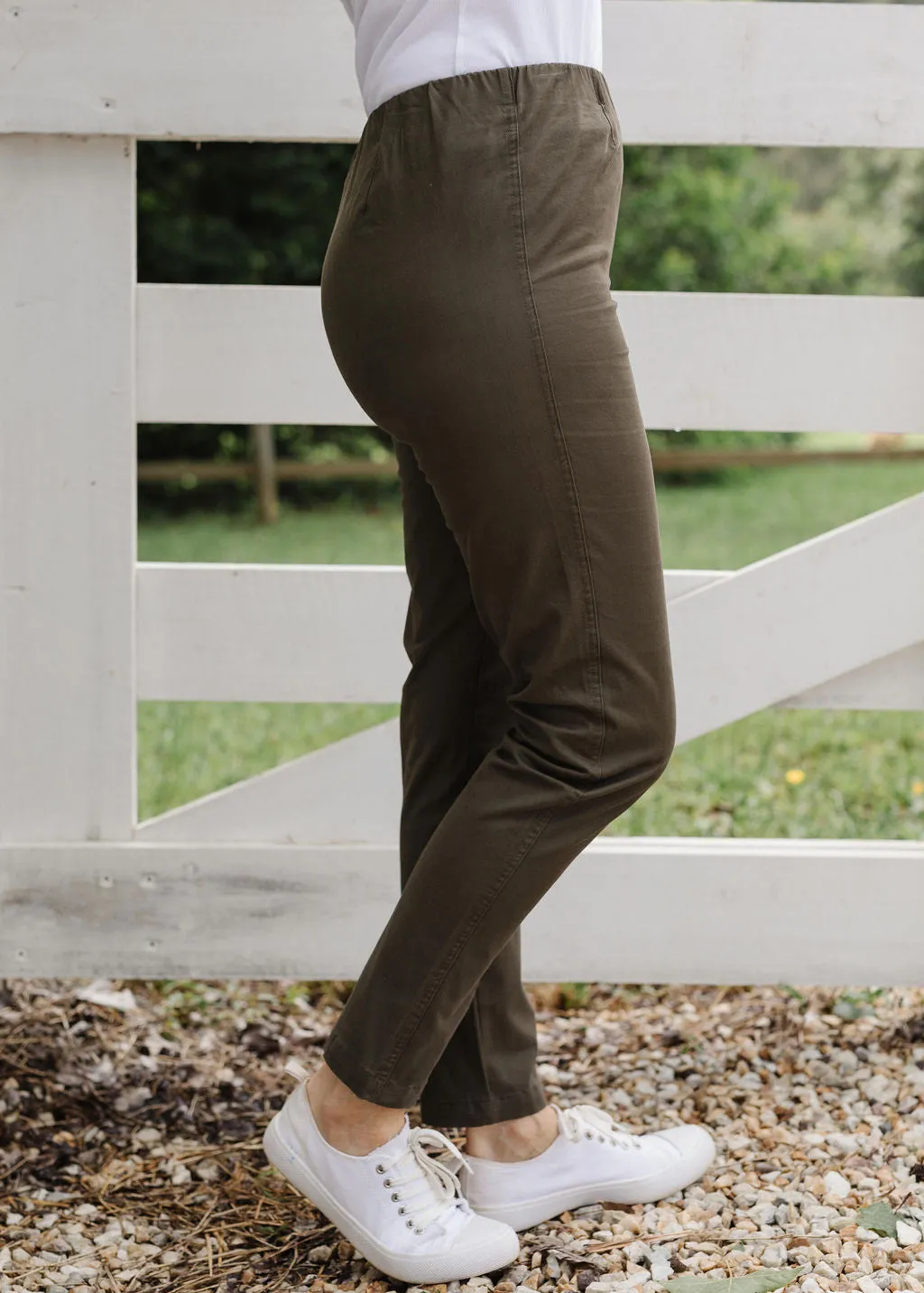 Goondiwindi Cotton 97% Cotton 3% Spandex Elastic Waist Pant - 2 Colours