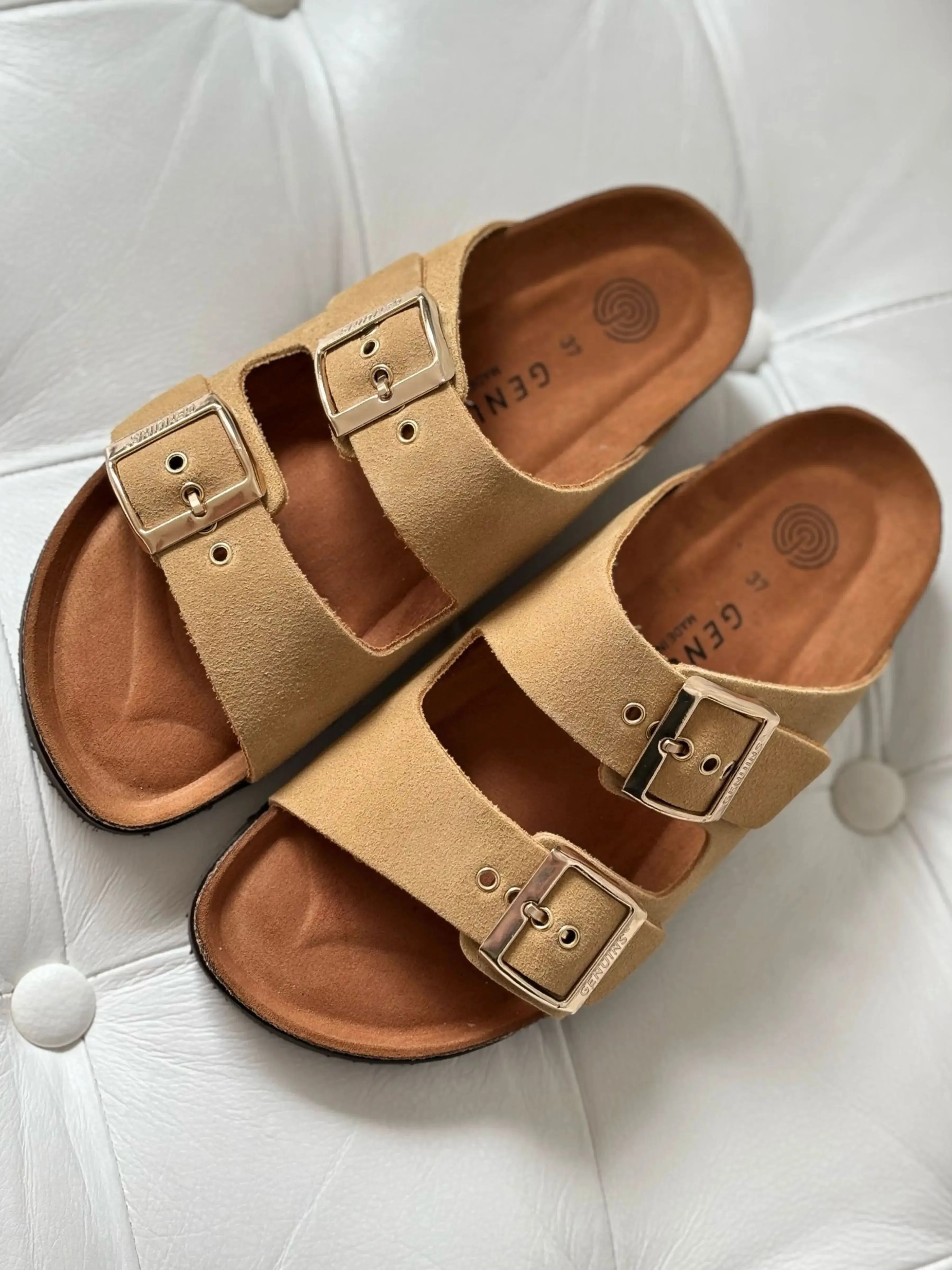 Hawaii Camel Sandals