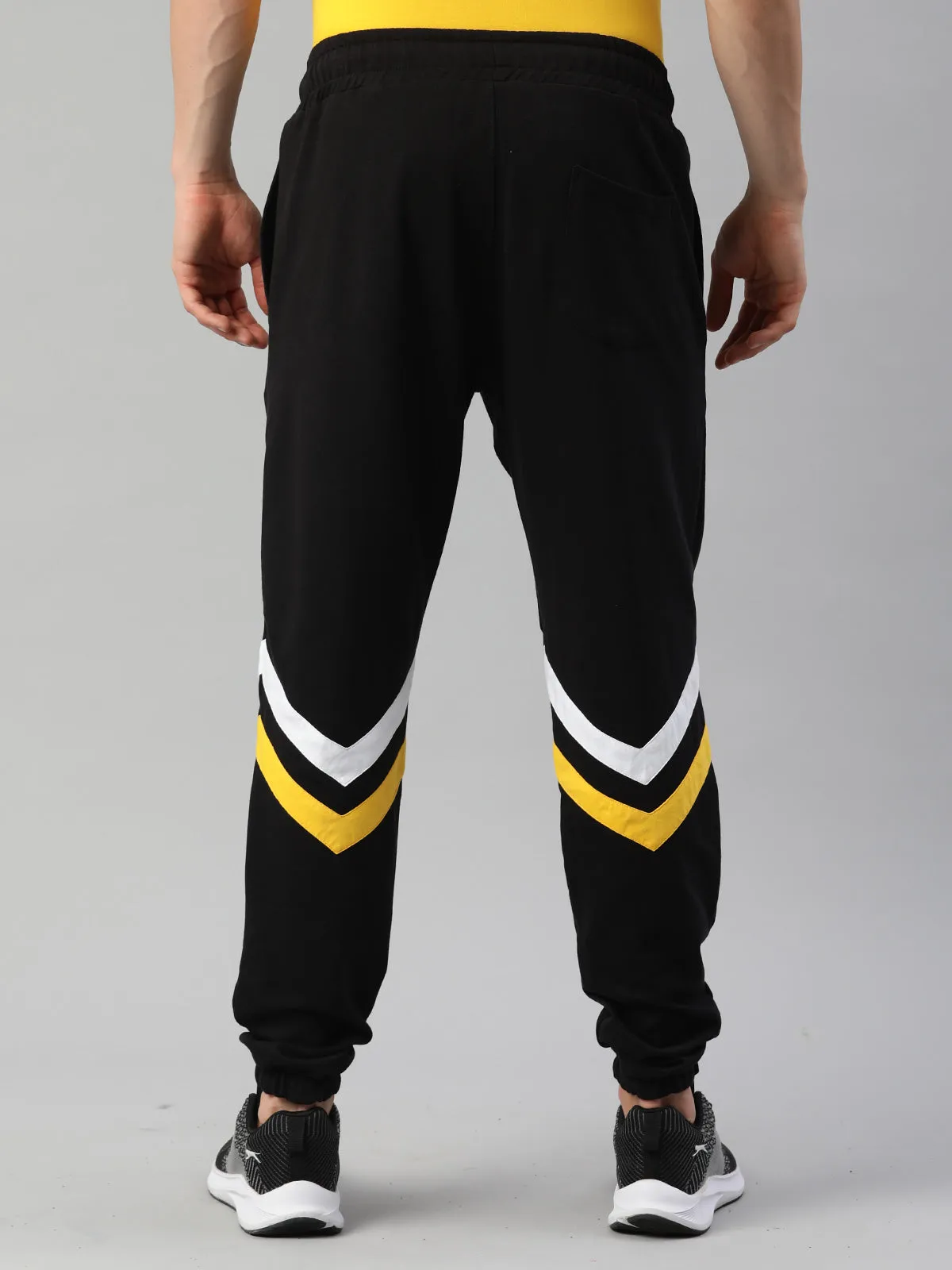 Los Angeles Lakers: Contrast Stripe Joggers - Black