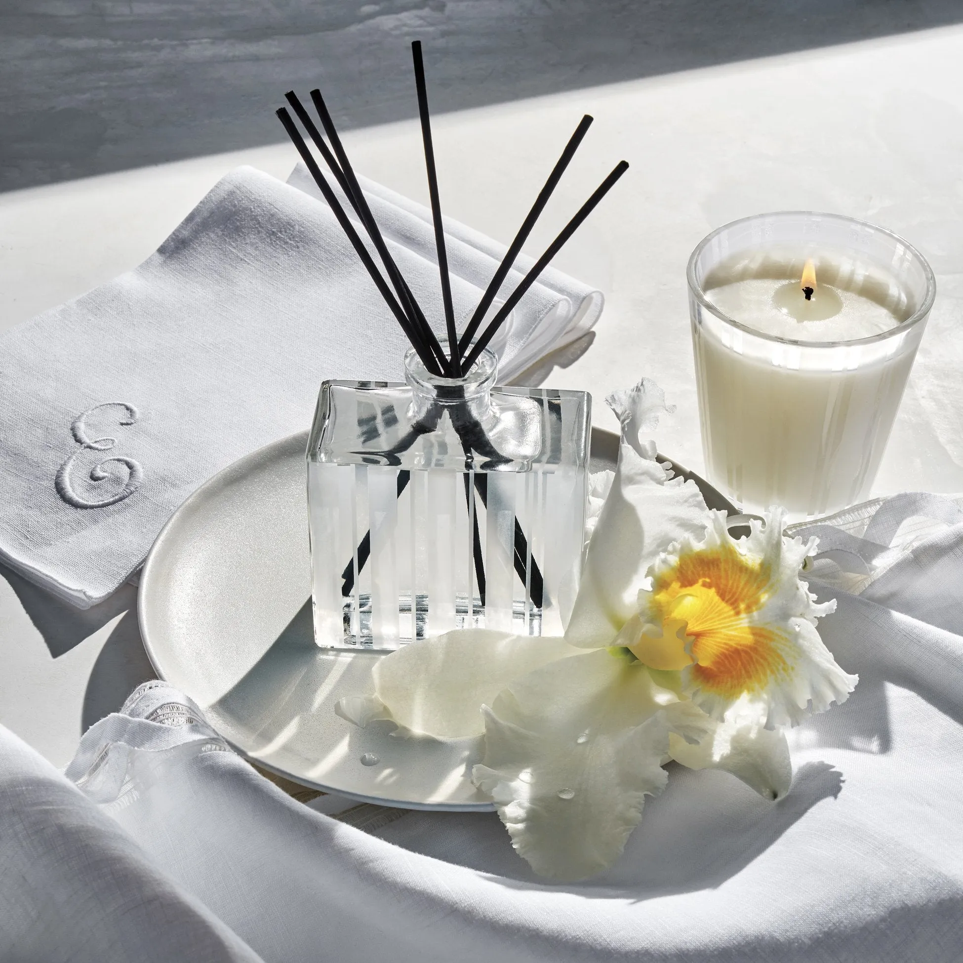 Nest Linen Reed Diffuser