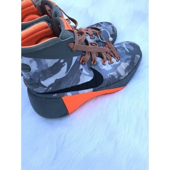 Nike Hyperdunk 2015 Team Basketball Shoe Size 6Y