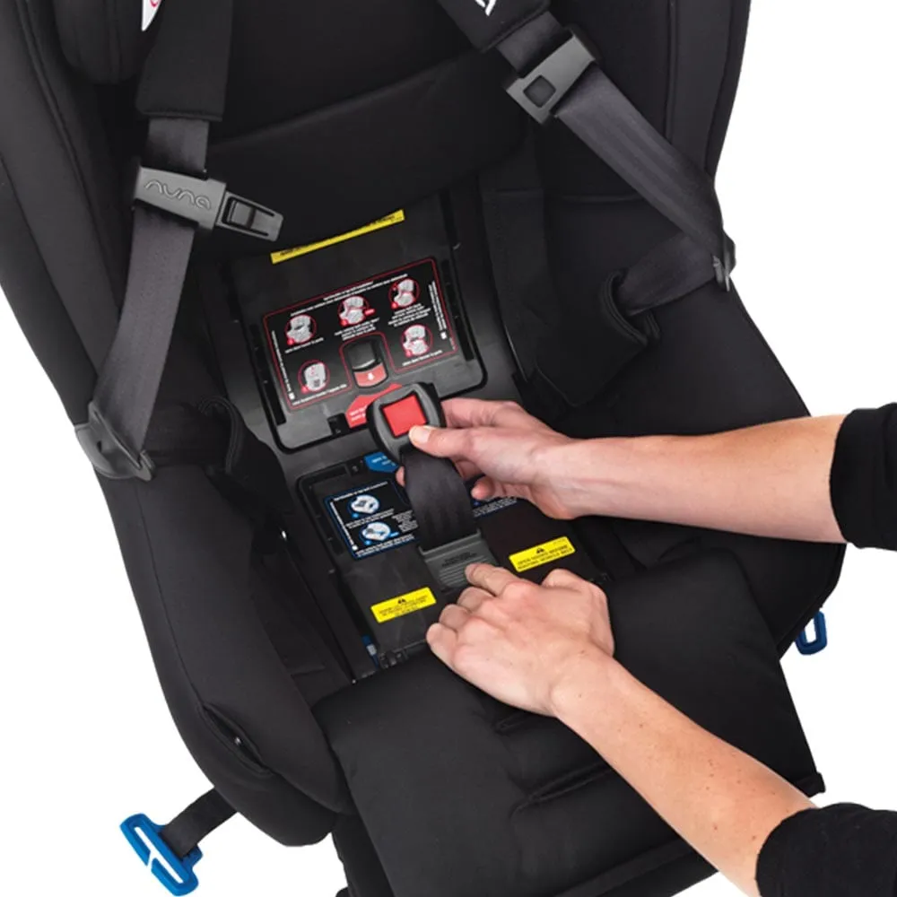 Nuna Rava Convertible Car Seat | Caviar