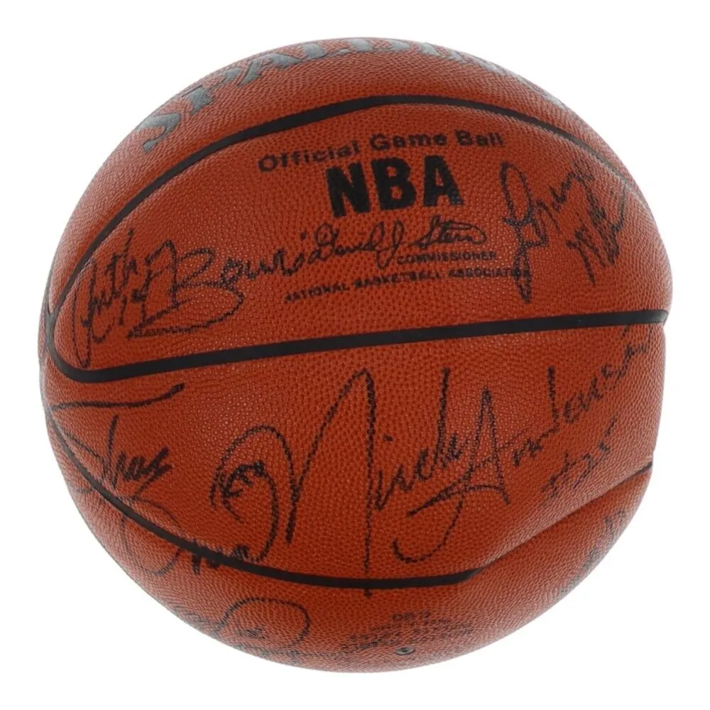 Orlando Magic 1993-94 Team Signed Basketball (JSA LOA) A Hardaway, Shaq, D Scott