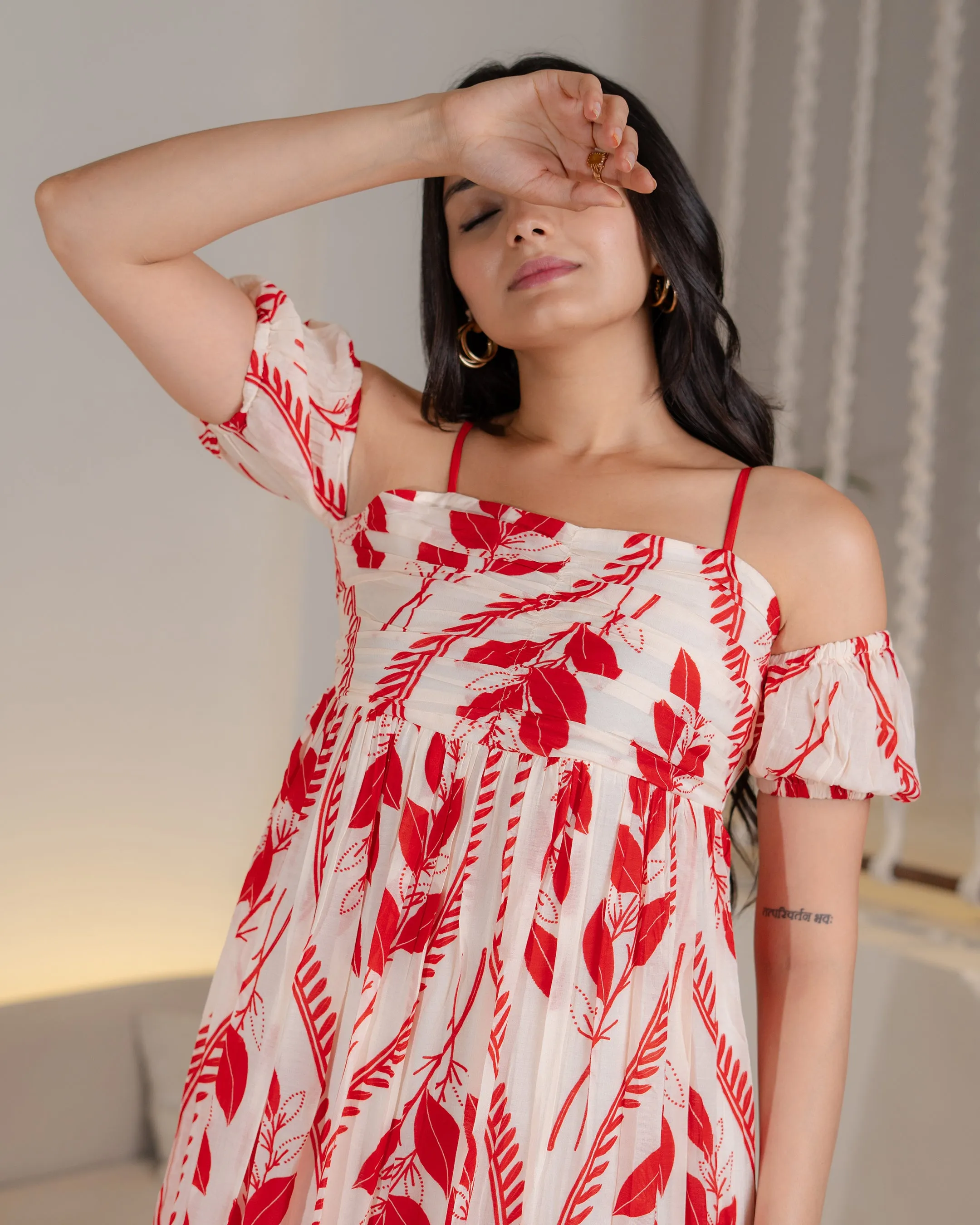 Scarlet Leaf Vacation Dress
