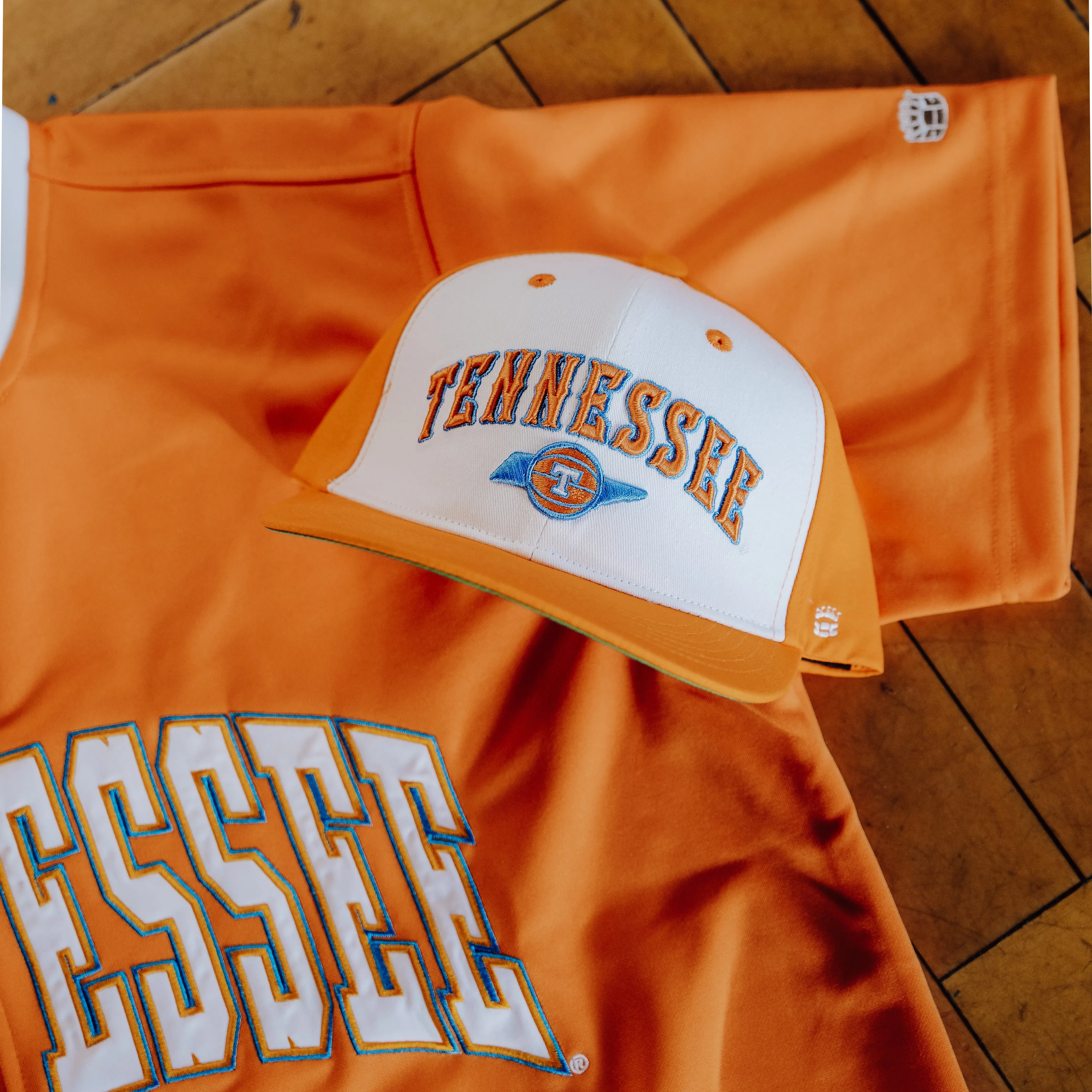 Tennessee Volunteers Basketball 1970s Logo Snapback Hat