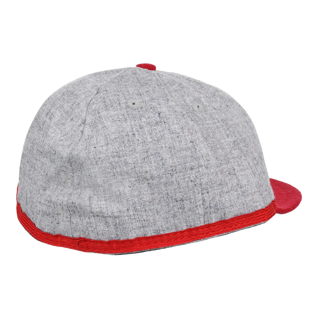 University of Wisconsin 1931 Vintage 8-Panel Ballcap