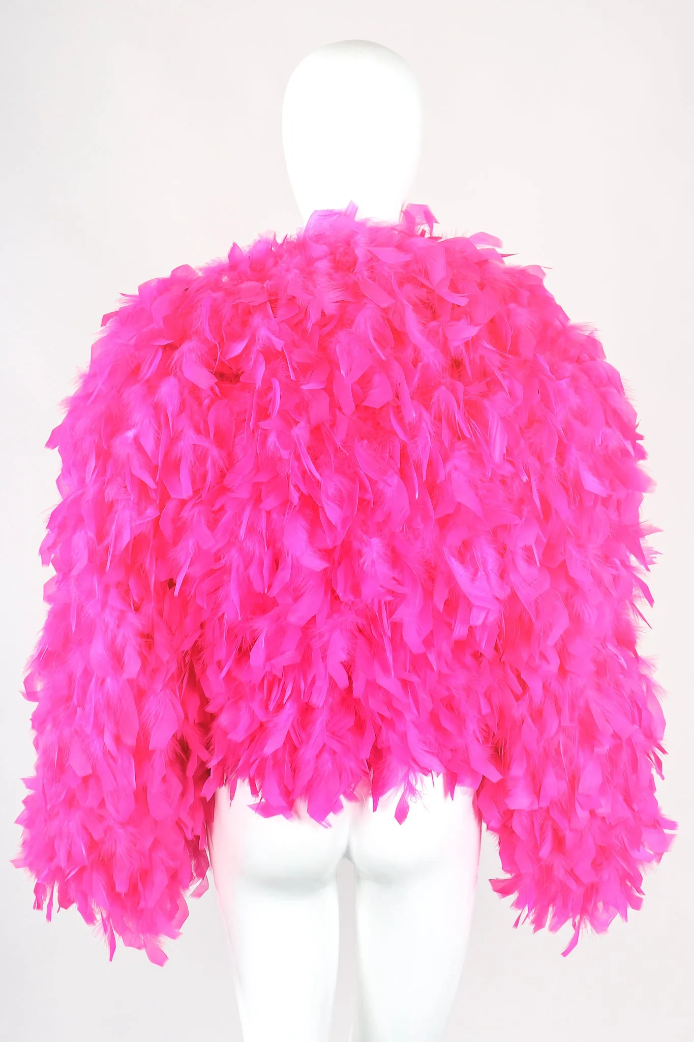 Vivid Feather Chubby Jacket