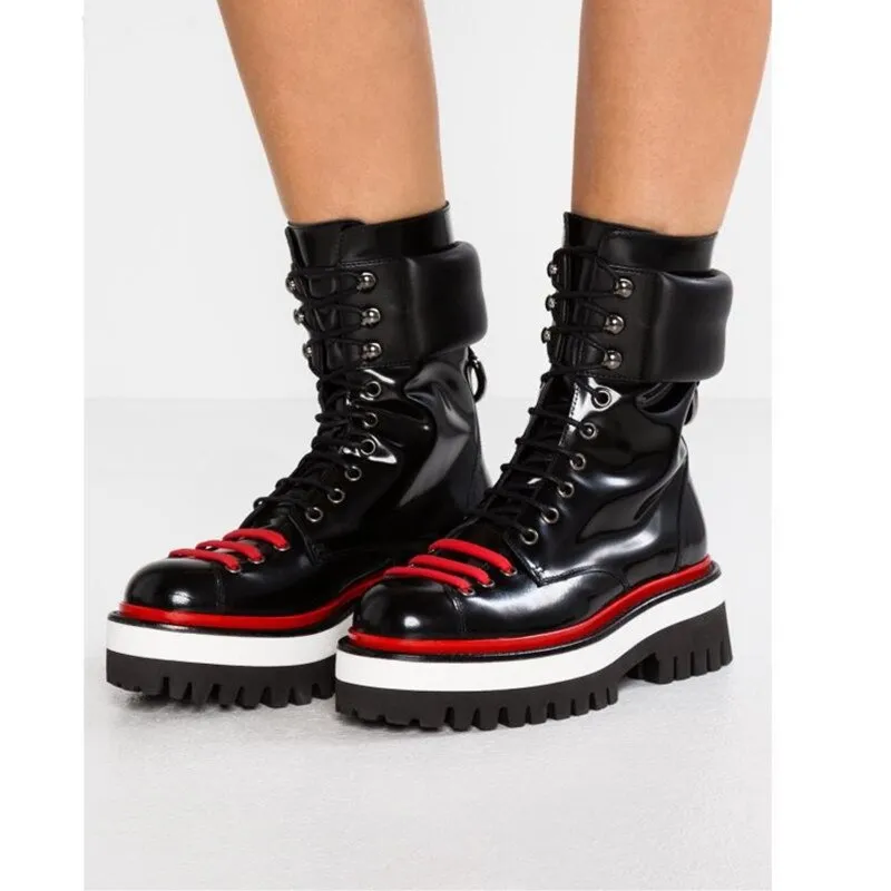 Woman Leather Ankle Boots Med Platform Metal Decor Martin boots Lace-Up botas mujer Woman