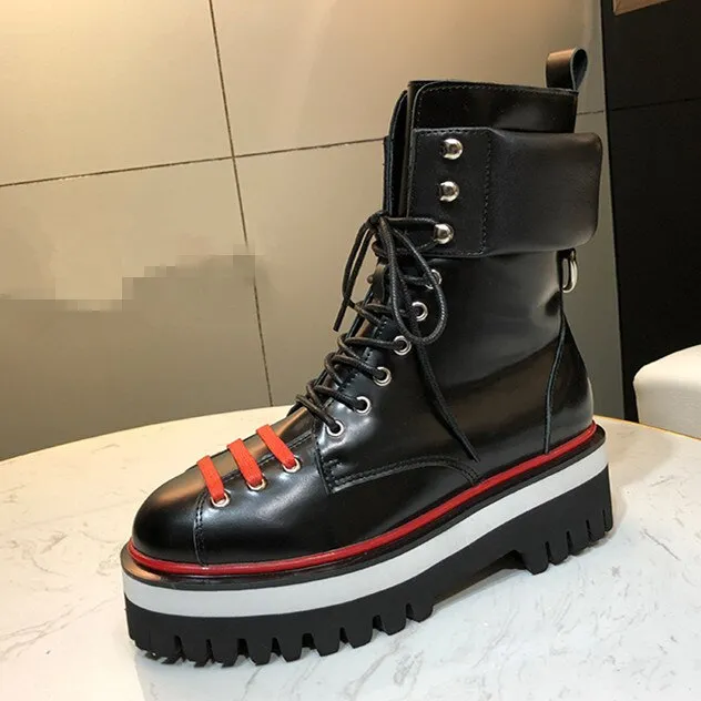 Woman Leather Ankle Boots Med Platform Metal Decor Martin boots Lace-Up botas mujer Woman
