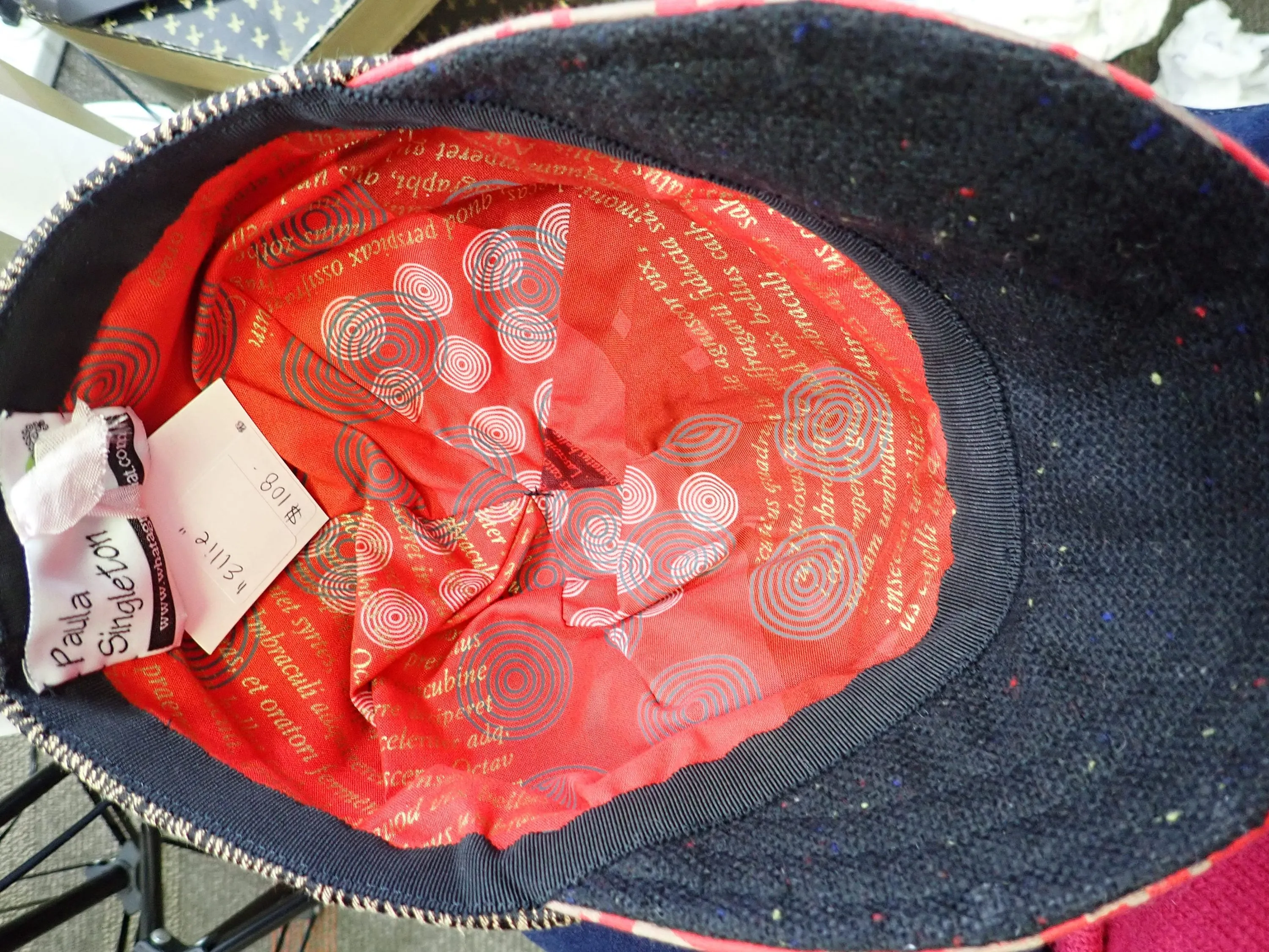 Women's Baseball newsboy Hat Putty Gray. Ladies winter hat gray and red. Newsboy hat Gray Red. Casual Warm ladies fabric hat. Ladies soft travel hat.