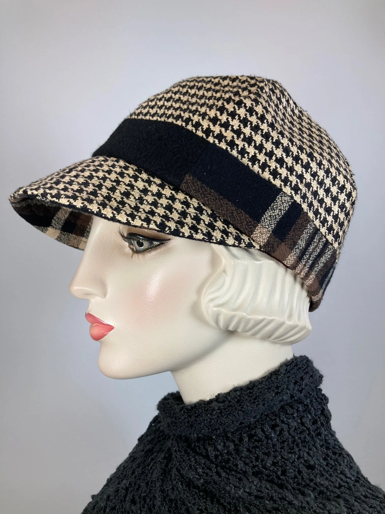 Women's winter hat baseball style. Newsboy hat Black, Ivory, Brown. Casual hat ladies. Warm comfy hat. Fabric travel hat. Ladies soft hat.